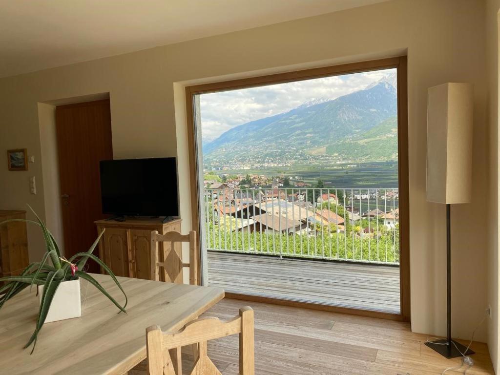 Weingut Bachguetl Daire Tscherms Dış mekan fotoğraf